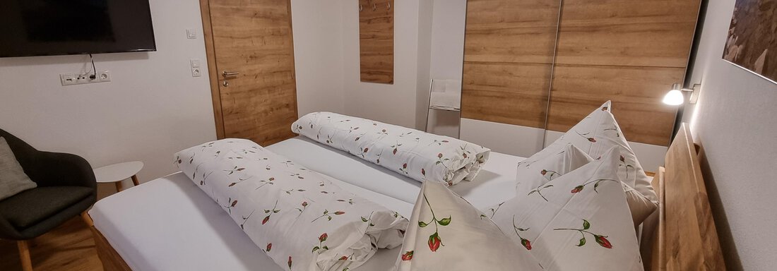 Doppelzimmer - Ferienhaus Ambach - Haiming