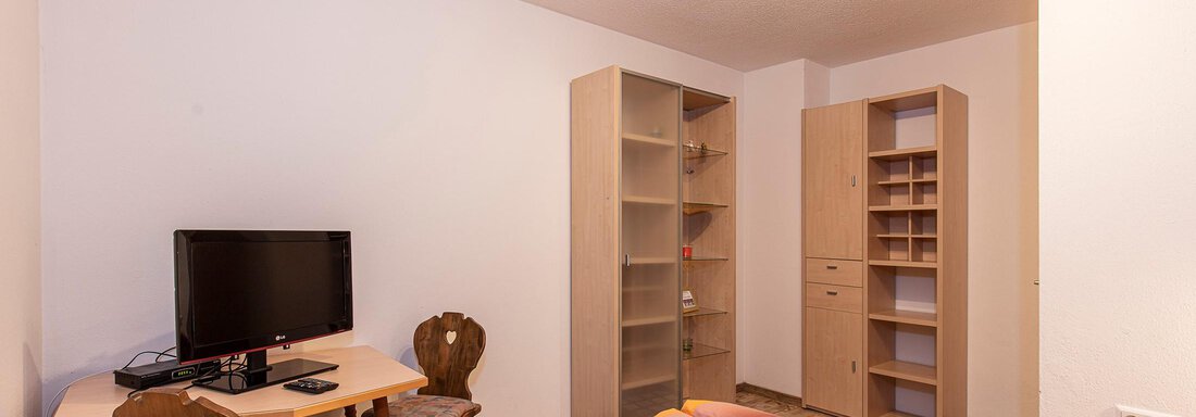 Doppelzimmer mit Schrank - Apart Hoher Kogel - Huben