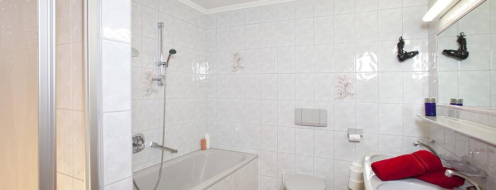 Badezimmer - Top Tirol Appartement - Huben