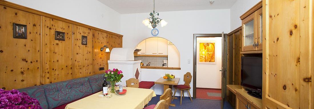 Wohnzimmer - Top Tirol Appartement - Huben