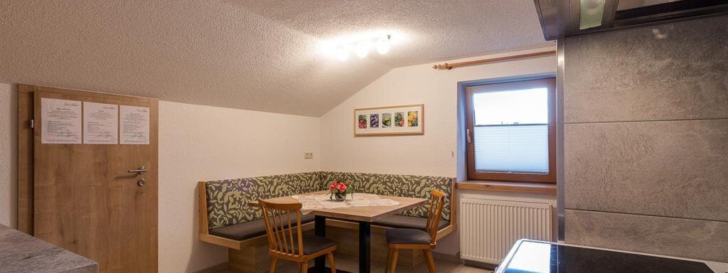 Essbereich - Appartement im Dachgeschoss - Albert'n Haus - Längenfeld