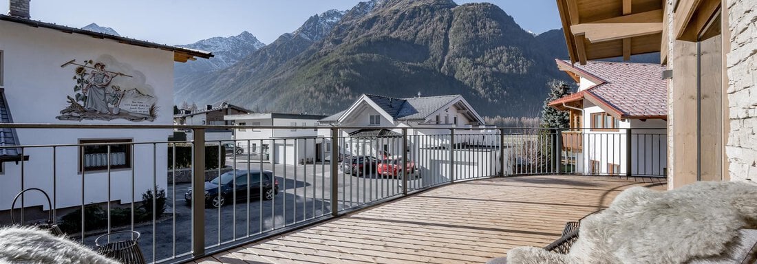 Panorama Terasse - Alpenchalet Tirol - Längenfeld