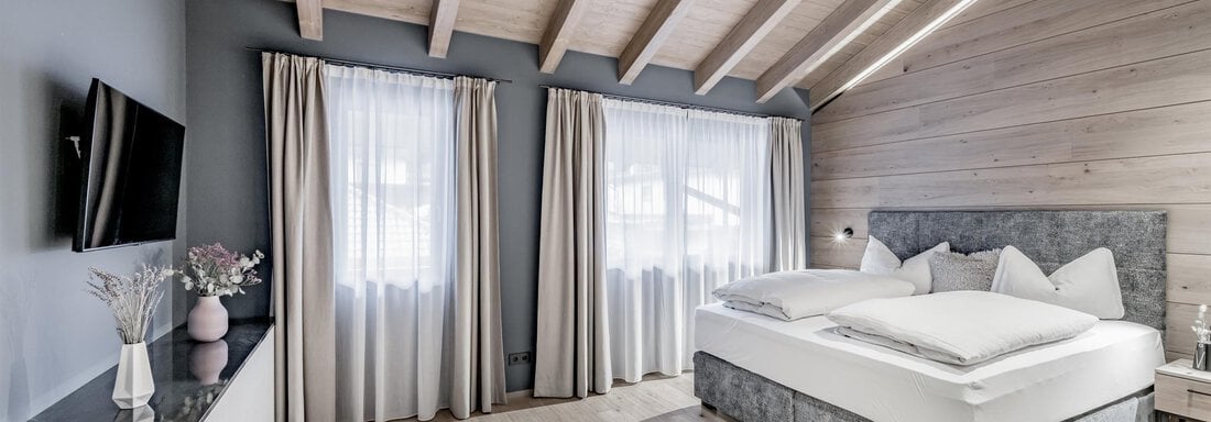 Schlafzimmer - Alpenchalet Tirol - Längenfeld