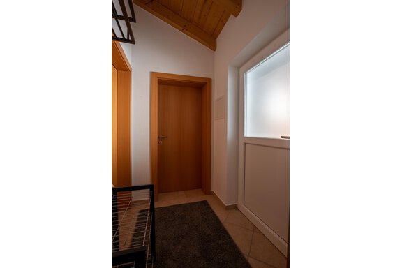 Eingang  mit Garderobe - Apart Conny - Längenfeld