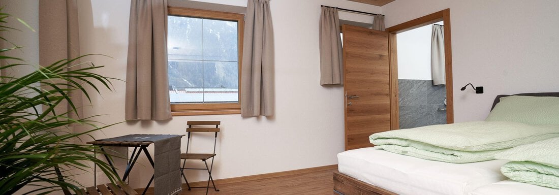 Alpenrose_Schlafzimmer_2 - Apart Hoamatgfühl - Längenfeld