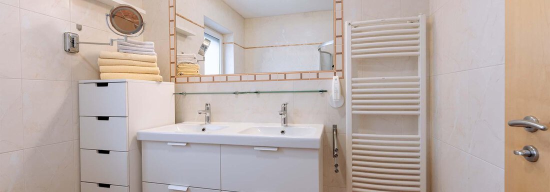 Badezimmer - Apartment Steindl - Längenfeld