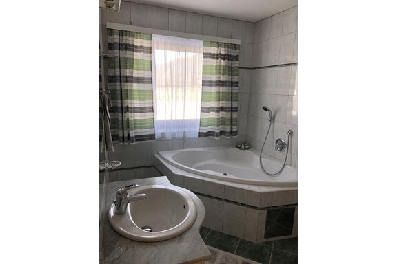 Badezimmer - Appartement Elvira - Längenfeld