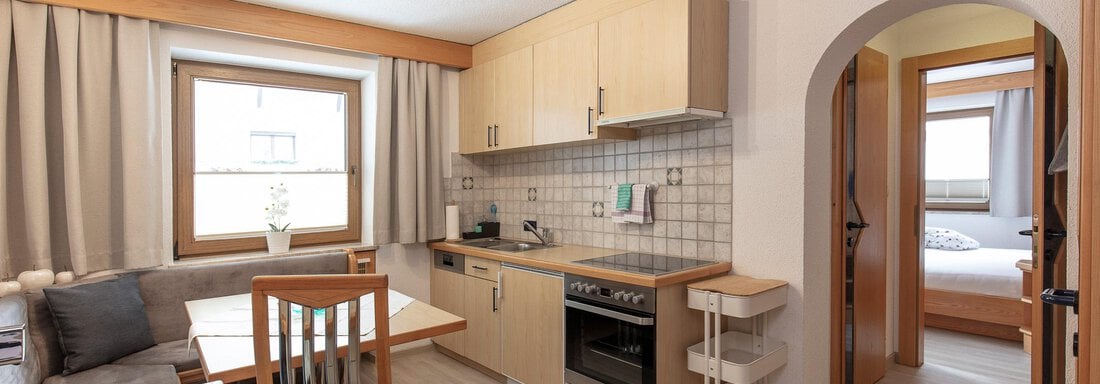 App1 Küche - Appartement Rosengarten - Längenfeld