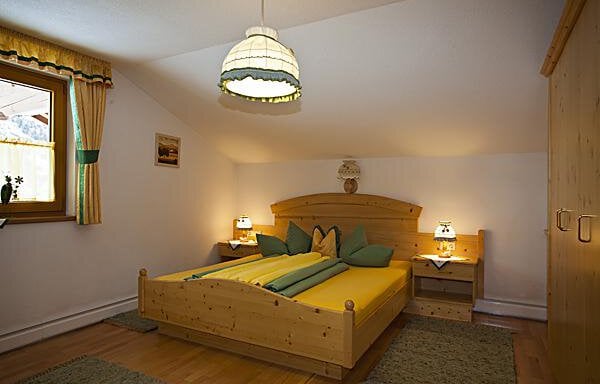 Schlafzimmer 3 - Appartements Breitlehn - Längenfeld