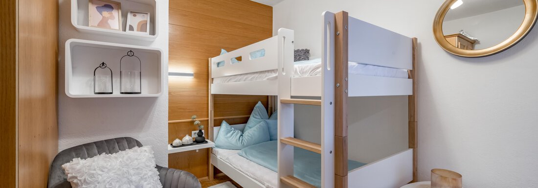 Schlafzimmer III mit Stockbett - Chalet Heimatjuwel - Längenfeld