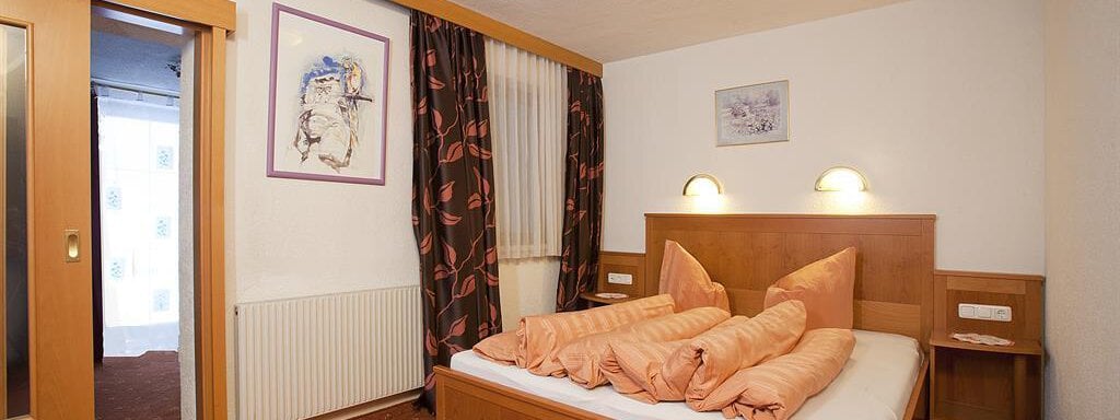 Familienzimmer - Ferienhaus Florentine - Längenfeld