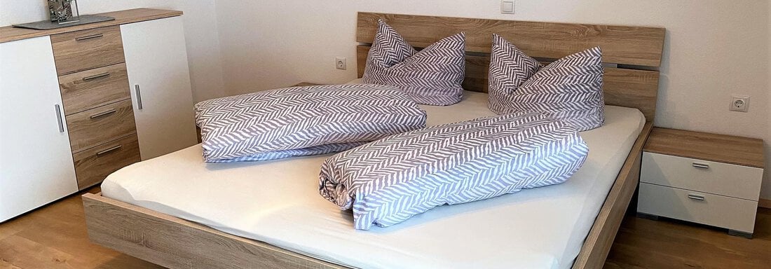 Schlafzimmer I - Ferienwohnung Auer Margret - Längenfeld