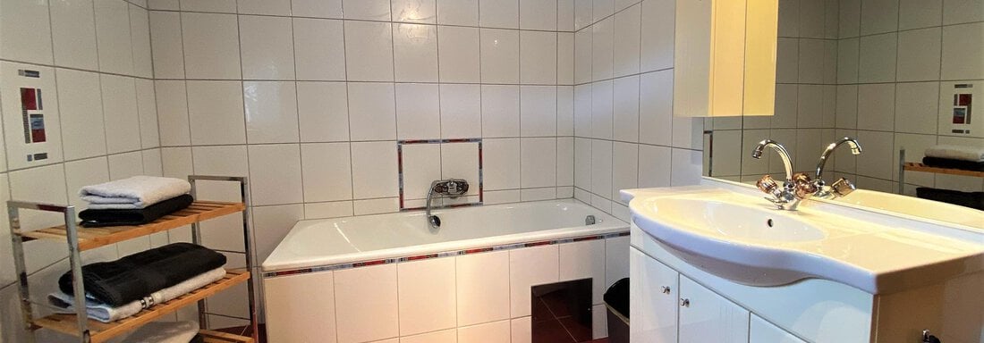 Badezimmer - Ferienwohnung Auer Margret - Längenfeld