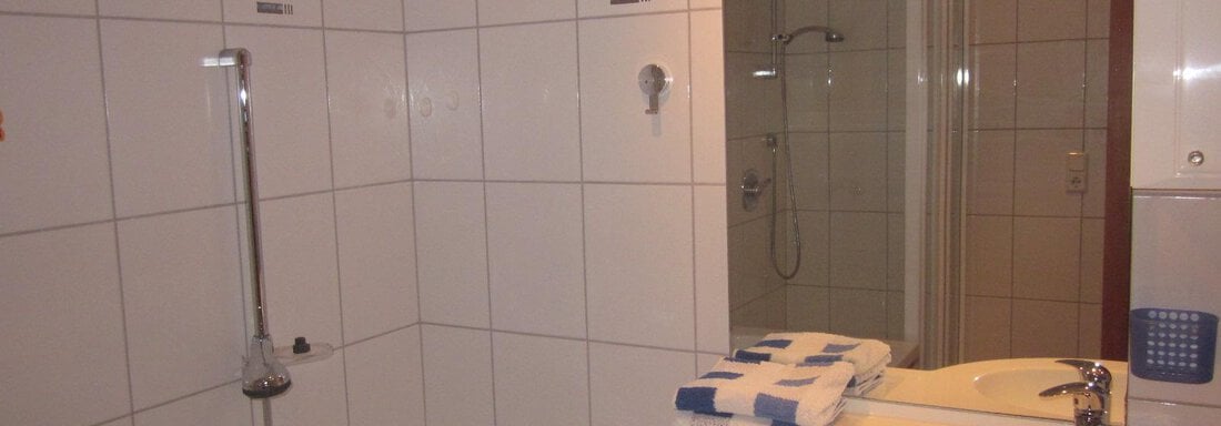 Badezimmer - Ferienwohnung Eva - Längenfeld