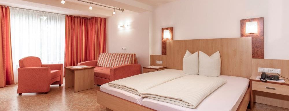 Doppelzimmer Mondschein mit Zustellbett - Garni Liesl - Längenfeld