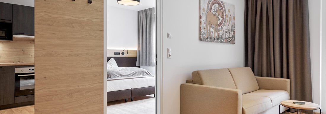 Apartment Flocke Blick ins Schlafzimmer - Hannesn Hof FamilyApart - Längenfeld