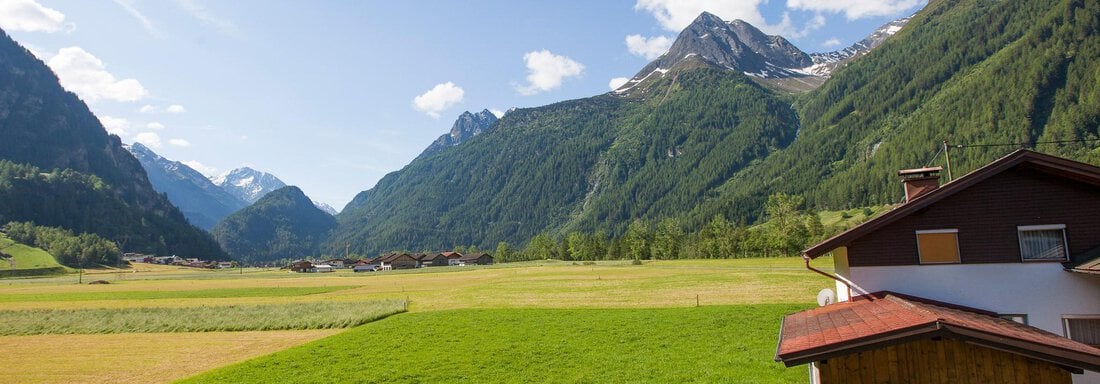 Ausblick Richtung Süden (Sölden-taleinwärts) - Haus Michael - Längenfeld