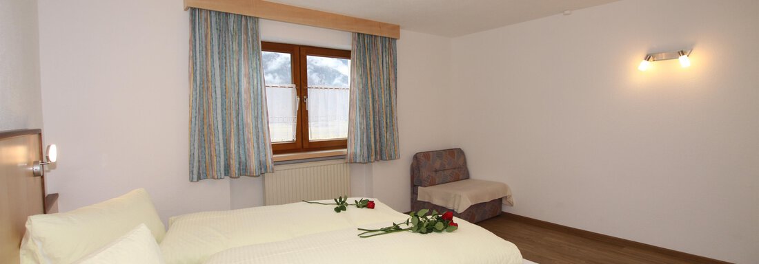 Doppelzimmer - Haus Praxmarer - Längenfeld