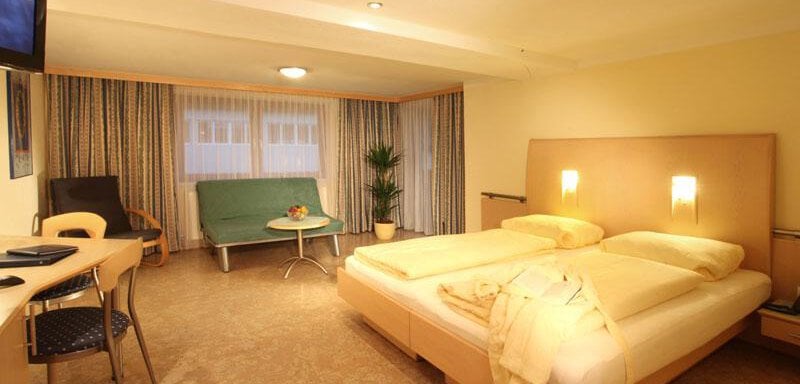 Doppelzimmer Nachthimmel - Hotel Garni Liesl - Längenfeld