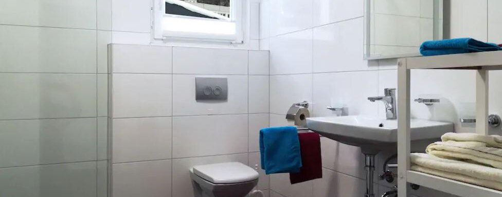 Badezimmer - Wohnung Fünffingerspitzen - Längenfeld