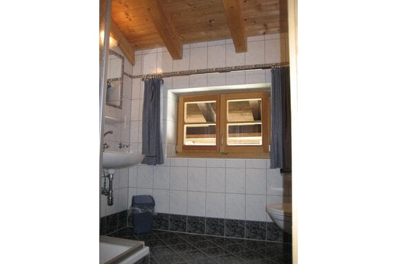 Fundusfeiler 2. Stock Badezimmer - Bio-Berghof - Niederthai