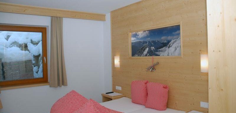 App. 5 - Schlafzimmer - Delano Appartements - Niederthai