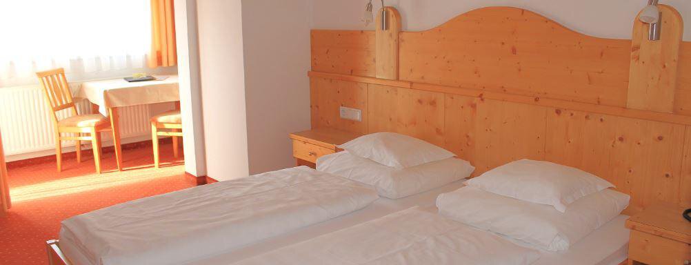 Dreibettzimmer - Haus Martinshof - Obergurgl 