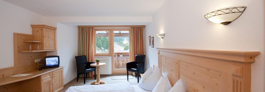 Doppelzimmer Standard - Haus s`Hoamatl - Obergurgl 