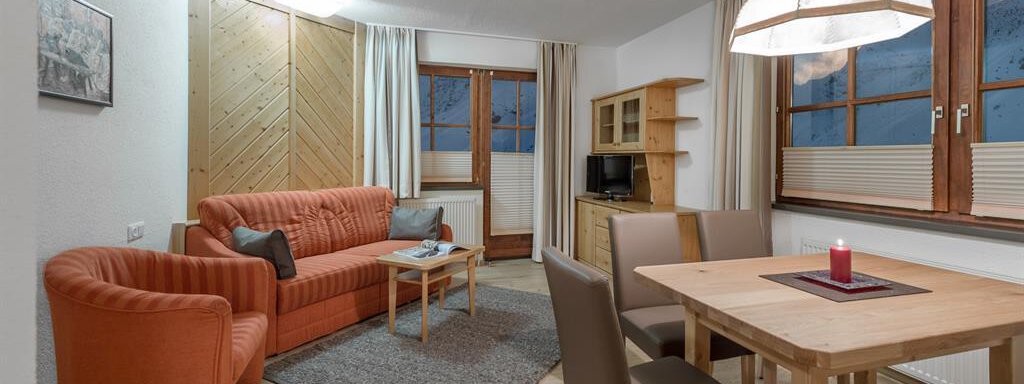 Appartement "Köfele"  Essbereich - Hotel-Garni Pirchhütt - Obergurgl 