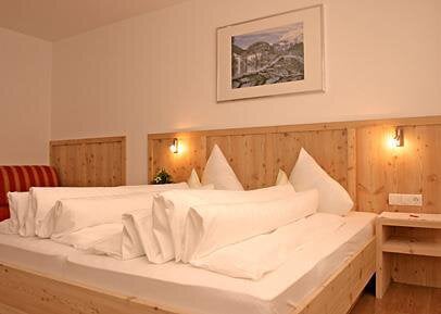 Doppelzimmer - Pension Angern - Obergurgl 