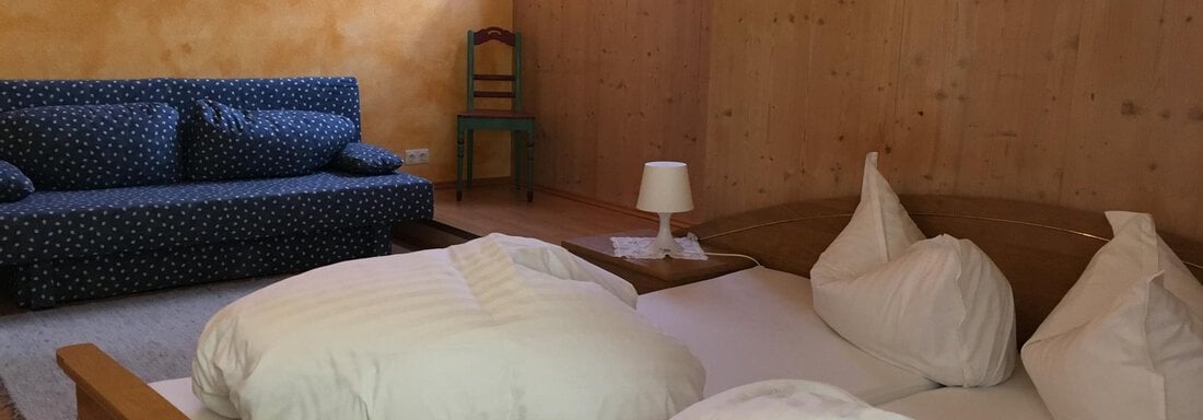 Schlafzimmer für 4 Pers. Appt. B - Ferienwohnungen Heiss - Ochsengarten