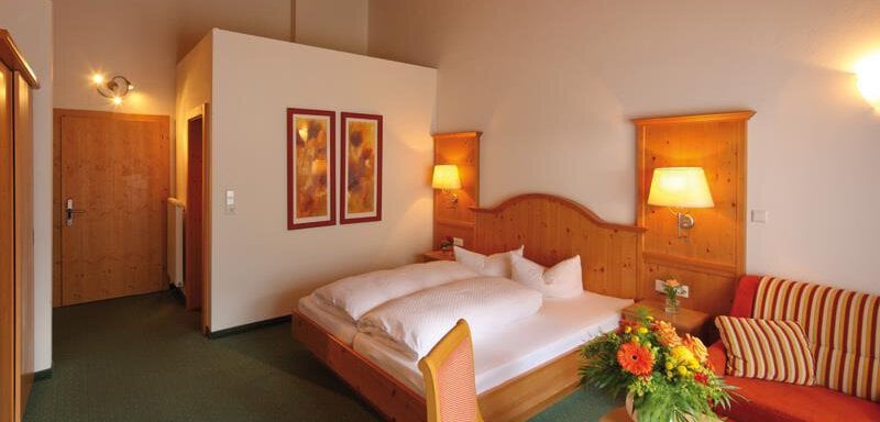 Doppelzimmer - Aktivhotel Waldhof - Oetz