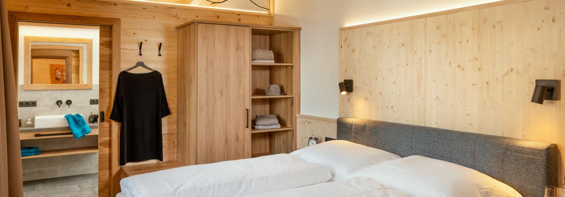 2. Schlafzimmer - Alp Apart Tirol - Oetz