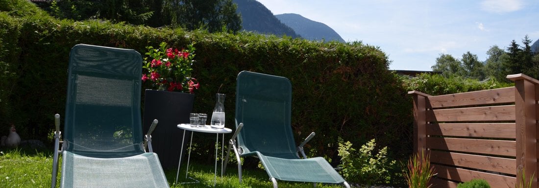 Garten - Appartement Alpenglühn - Oetz