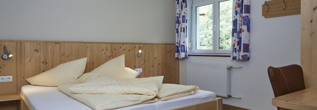 Doppelzimmer Acherkogelblick - Ferienwohnungen Kirchebnerhof - Oetz