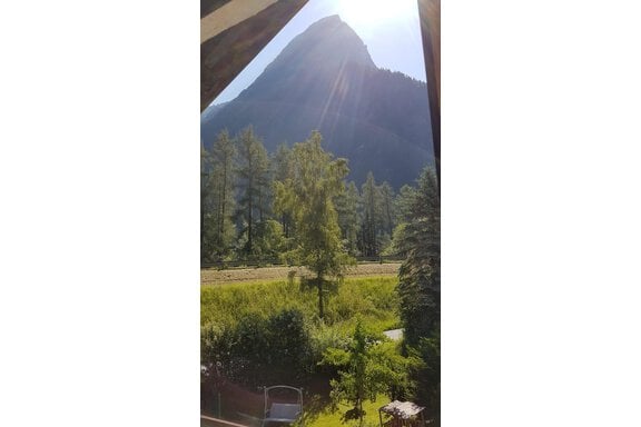 Ausblick vom Doppelzimmer - Haus Fiegl - Oetz