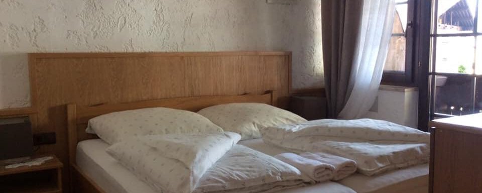 Doppelzimmer mit Zugang zum Balkon - MAK - Oetz