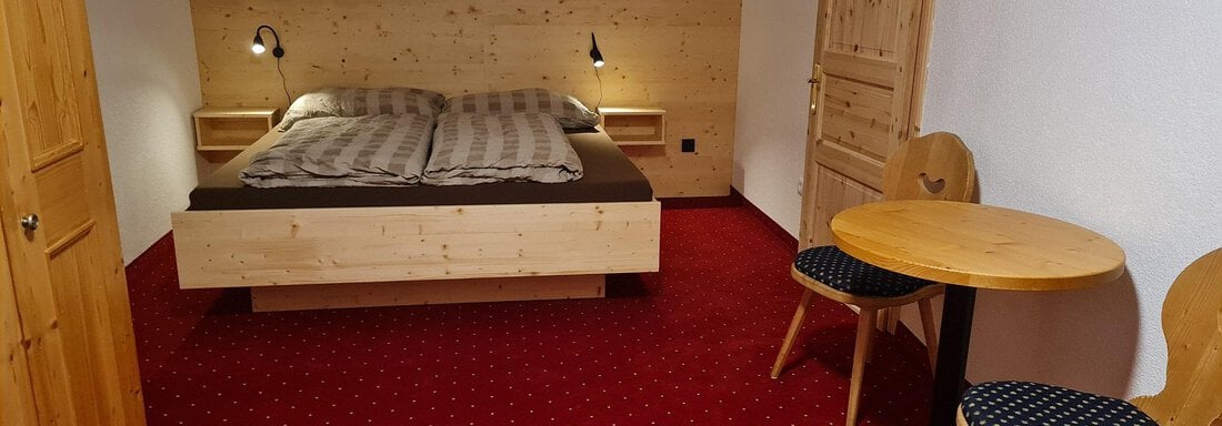 Doppelzimmer im Appt. Amberg - Landhaus Oetztal - Sautens