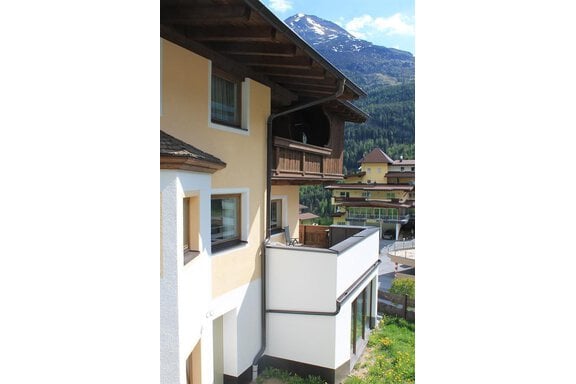 Alpen Juwel, Top 3: umlaufender Balkon - A CASA Appartements Juwel - Sölden