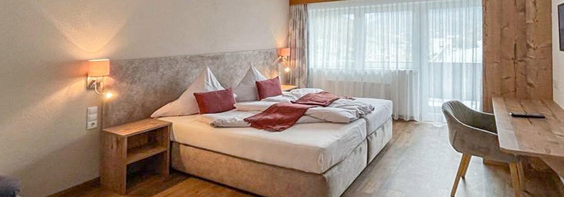 Schlafzimmer - Apart Hotel Arno - Sölden