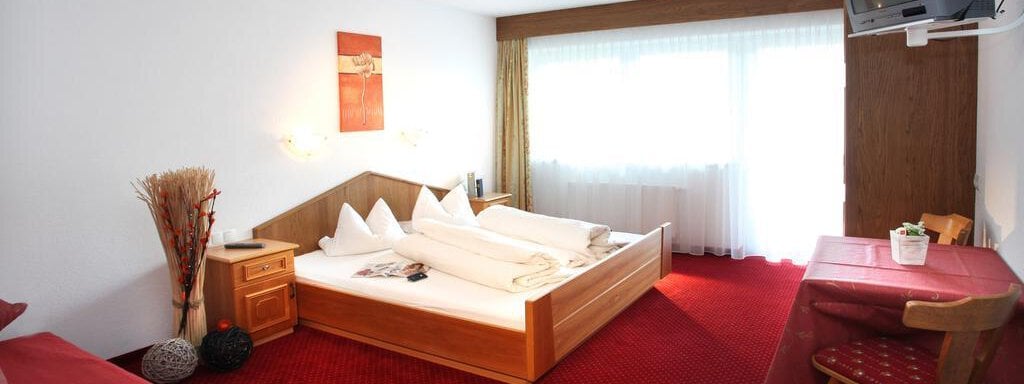 Schlafzimmer - Apart Hotel Arno - Sölden