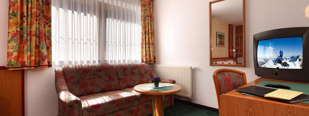 Sitzecke im Zimmer - Appartement Wiesenrand - Sölden