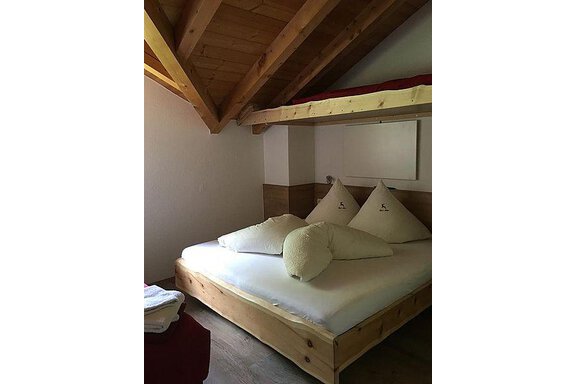 Zimmer mit Zusatzbett u. Hochbett ,SAT/TV/WLAN - Haus Albin - Sölden