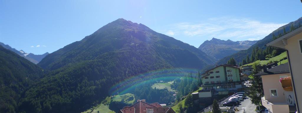 Aussicht Appartement A - Haus Arnold Otto - Sölden