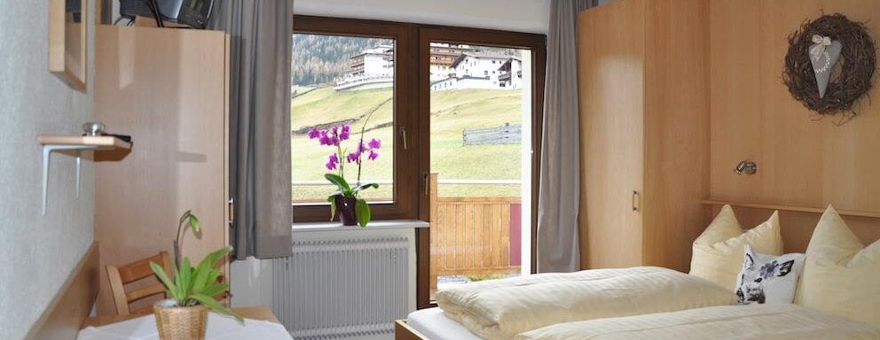 Doppelzimmer  - Haus Leo - Sölden