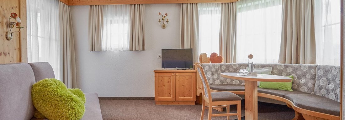 Wohnschlafzimmer Apart - Hotel Felsenstüberl - Sölden