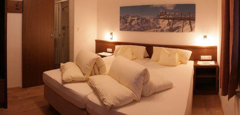 Doppelzimmer - Hotel Garni Apart Fiegl - Sölden