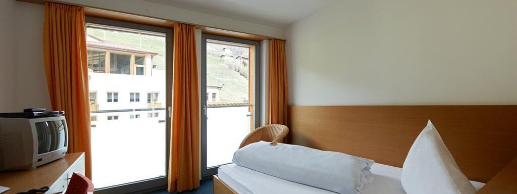 Garni_Sunshine_Zimmer__13 - Hotel Garni Sunshine - Sölden