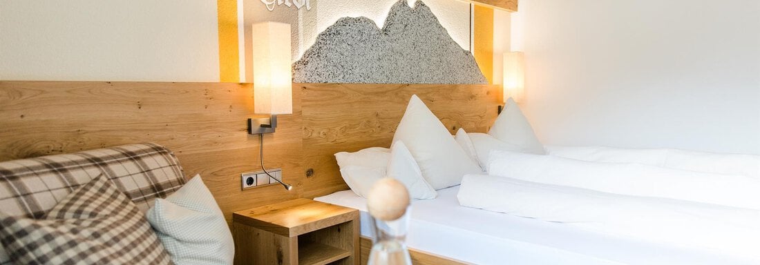 Doppelzimmer Kat. A und Aplus - Hotel Sportpension Carinthia - Sölden