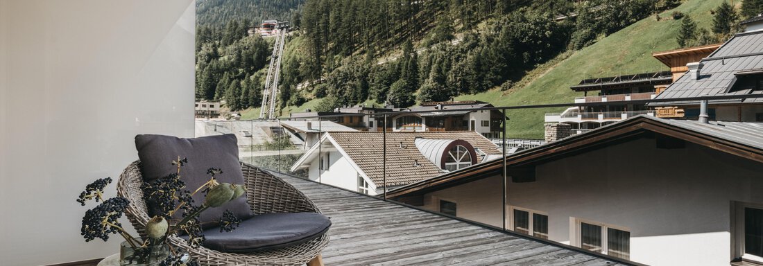 Deluxe Room Terrasse - Hotel VAYA Sölden - fine living resort - Sölden